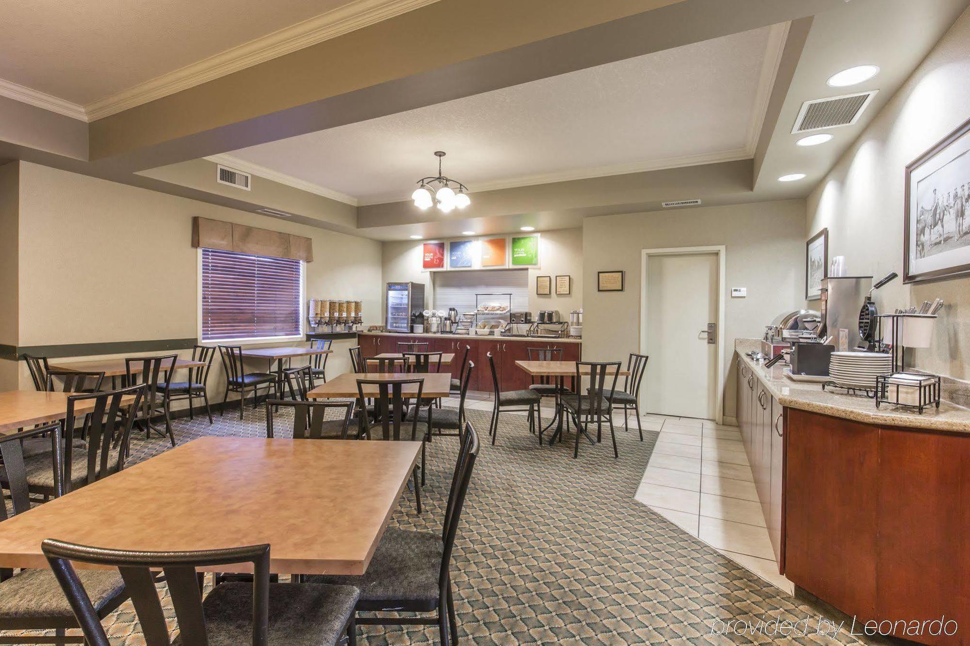 Comfort Inn & Suites Red Deer Exterior foto